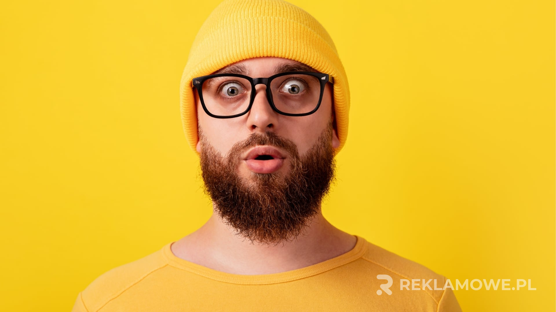 Gadżety reklamowe i logo firmy